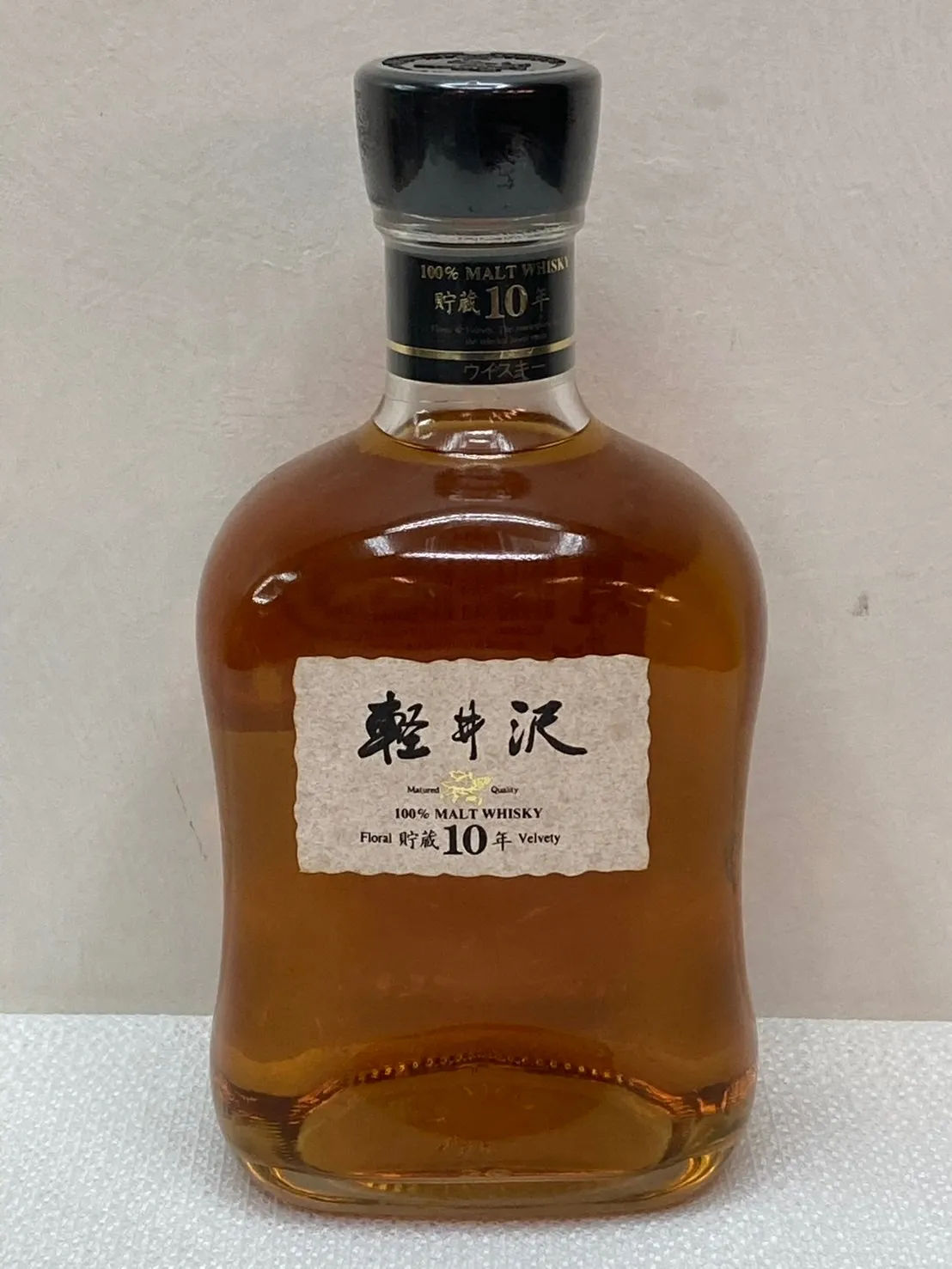 お酒　ウイスキー